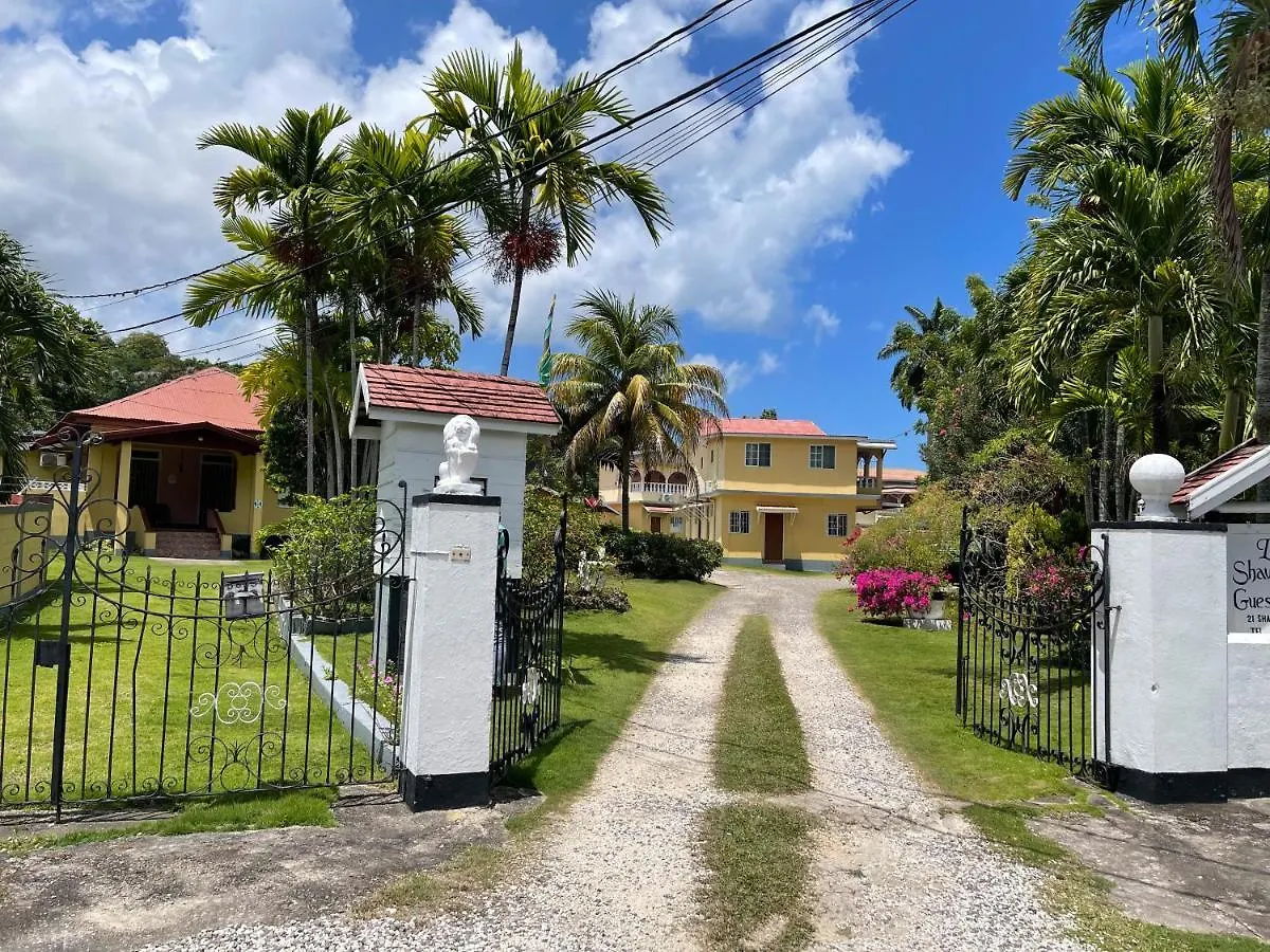 Little Shaw Park Guest House Очо-Риос 2*,  Ямайка