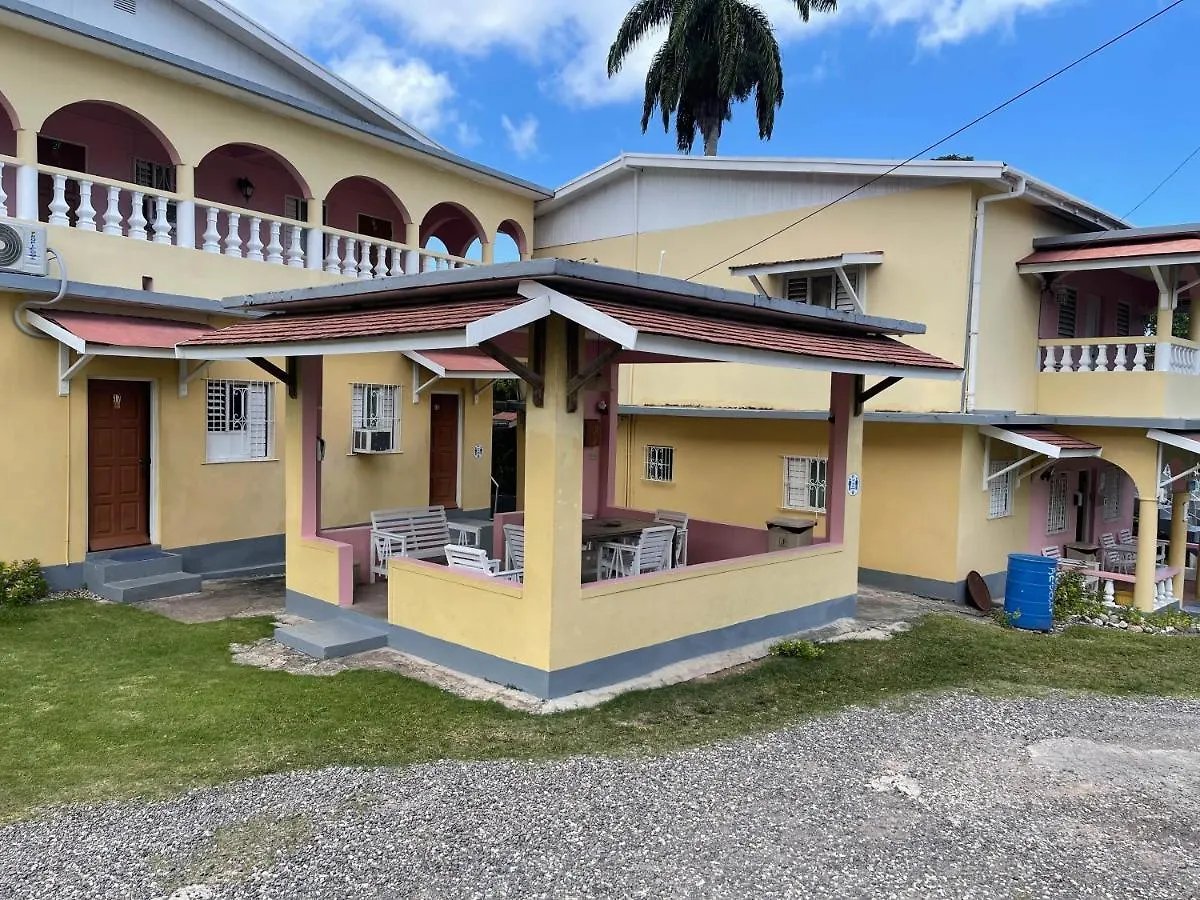 Little Shaw Park Guest House Ocho Rios