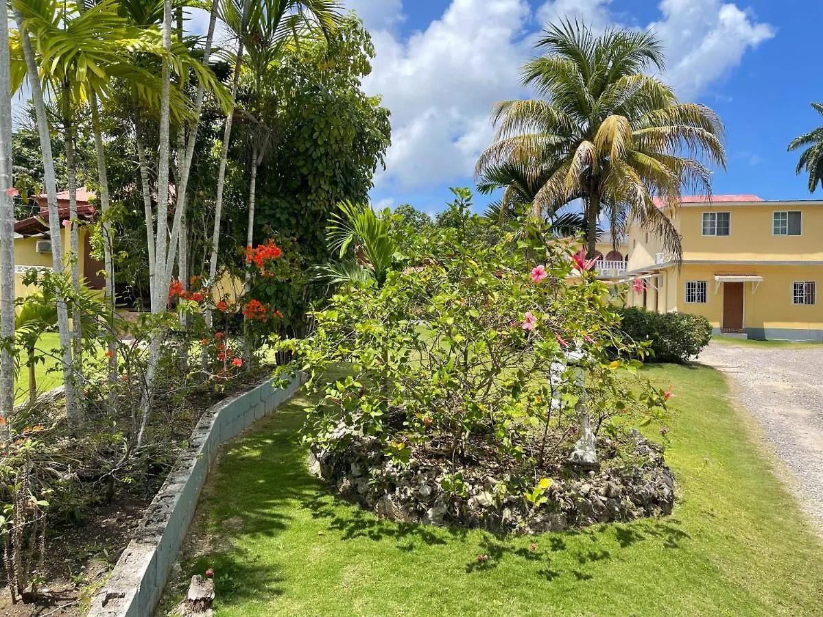 Little Shaw Park Guest House Ocho Rios