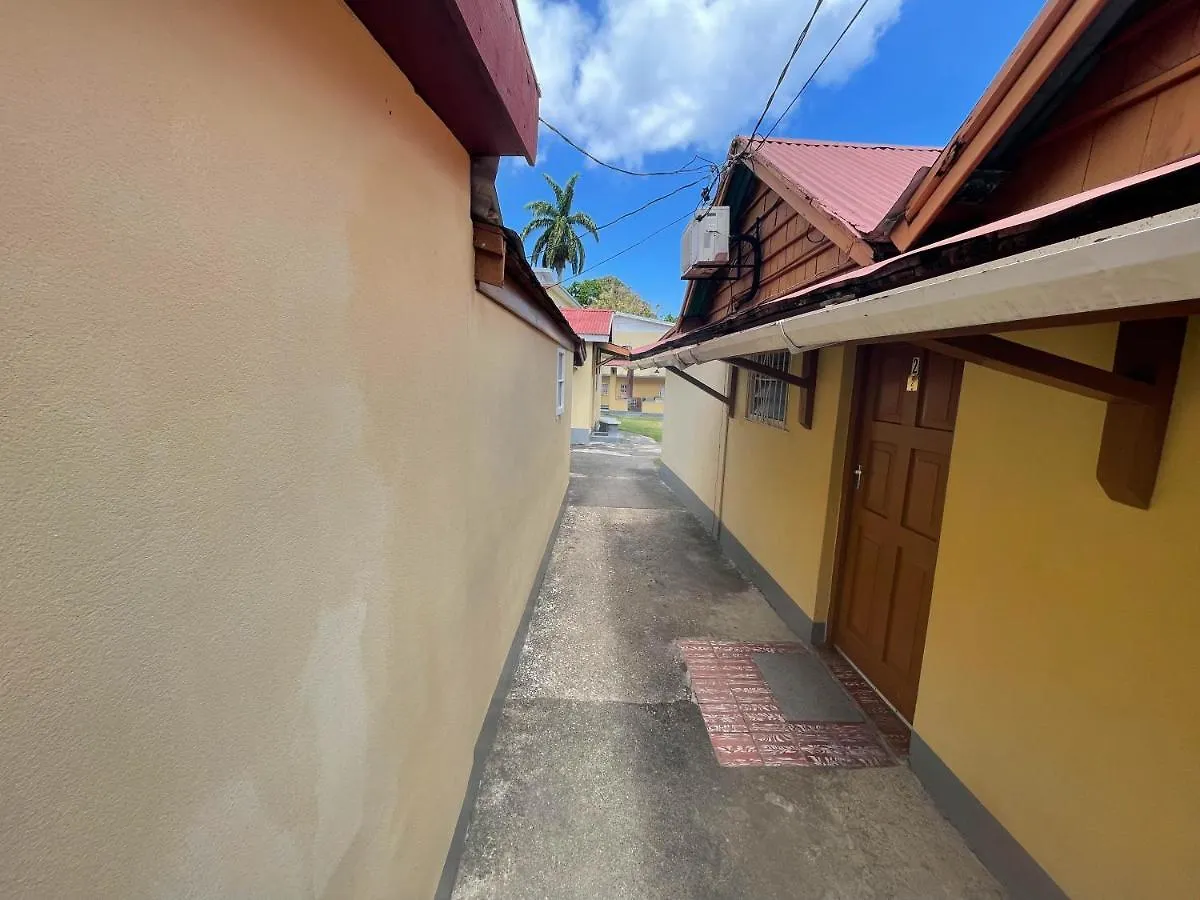 **  Little Shaw Park Guest House Ocho Rios Jamaica